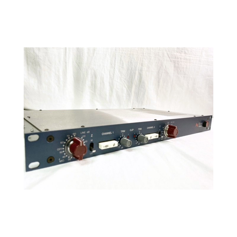 AMS Neve 1073DPAの画像